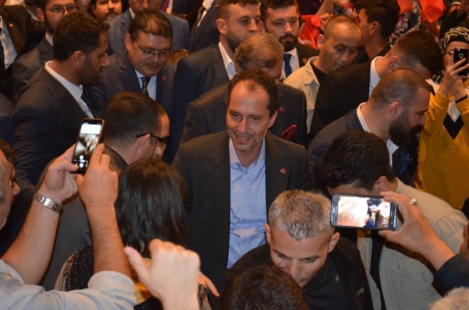 Yeniden Refah Partisi Genel Başkanı Fatih Erbakan, "Devletimizin ve Mehmetçiğin sonuna kadar arkasında durduk"