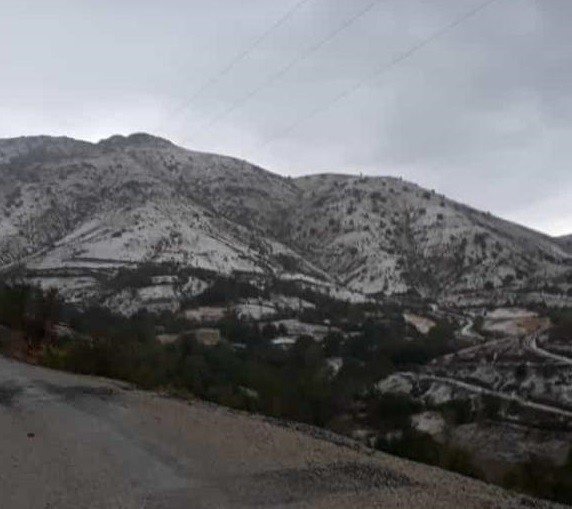 Elazığ’ın yüksek kesimlerine kar yağdı