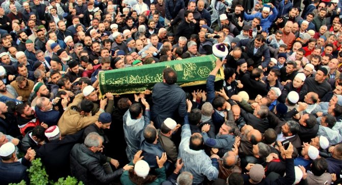 Hacı İsmail Fakirullah Bilgin’in cenaze namazında izdiham yaşandı