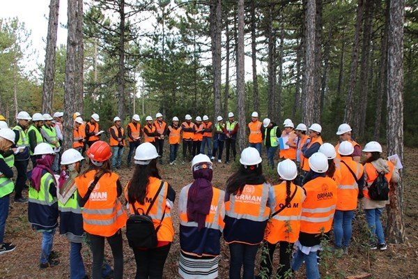 Kütahya’da genç ormancılara uygulamalı ve teorik eğitim