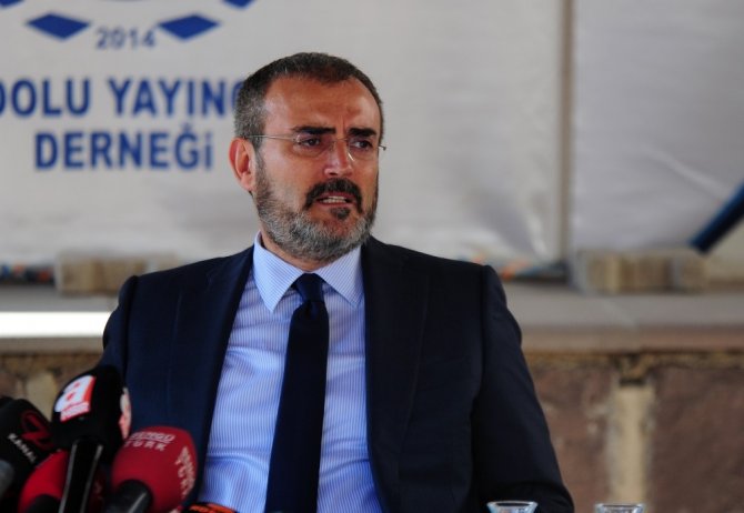 AK Parti Genel Başkan Yardımcısı Ünal: “Muhalefet Türkiye’ye saldıranların argümanları ile konuşuyor”