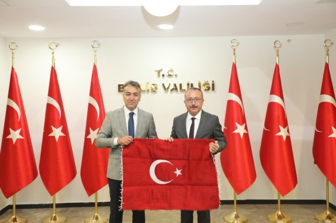 Siirt Valisi Atik, Bitlis Valisi Oktay Çağatay’ı ziyaret etti