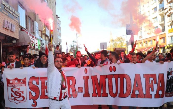 Sivasspor’a mehterli destek