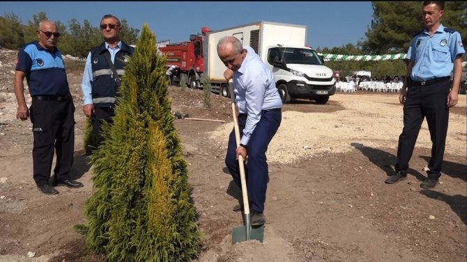 Akdeniz Belediyesi’nden ağaçlandırma seferberliğine destek