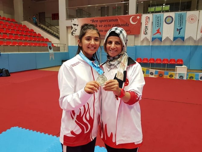 Türkan Teke İşitme Engelliler Taekwondo’da Avrupa İkincisi