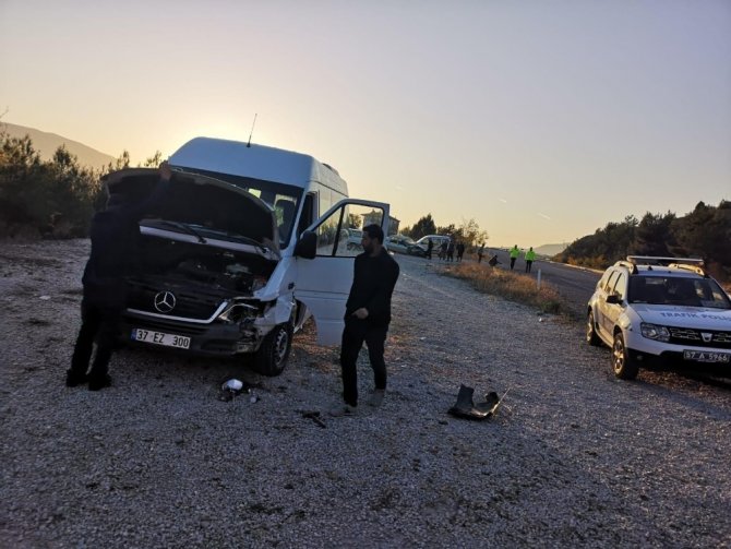 Boyabat’ta trafik kazası: 1 yaralı