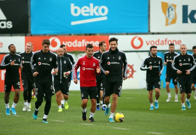 Beşiktaş’ta Konyaspor maçı hazırlıkları başladı