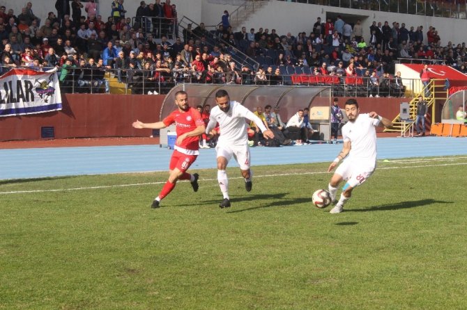 TFF 2. Lig. Zonguldak Kömürspor 0 : Gümüşhanespor : 1
