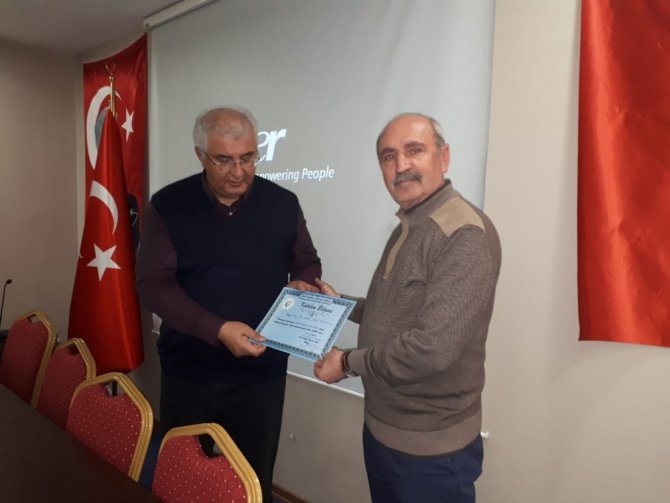 Prof. Dr. Hakan Hadi Kadıoğlu’ndan konferans