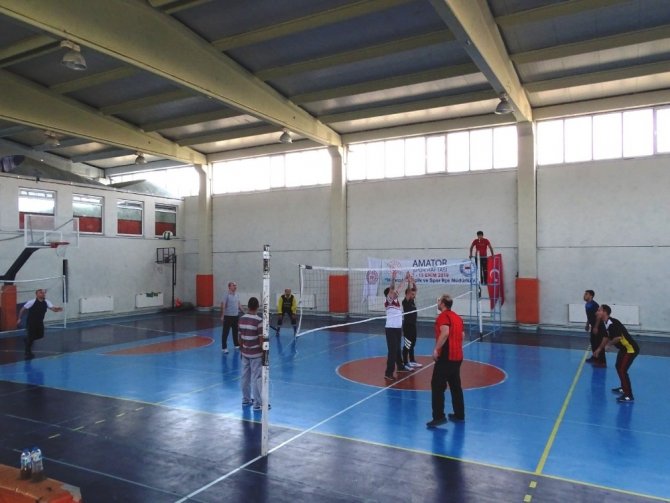 Hisarcık’ta Voleybol Turnuvası