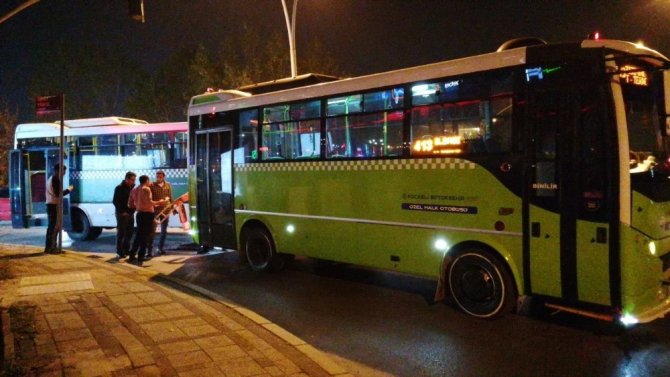 2 halk otobüsü çarpıştı: 1 yaralı