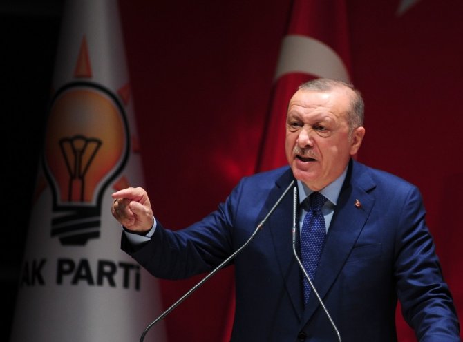 Cumhurbaşkanı Erdoğan: “Kendi ülkesini küresel sermayeye kötülüyor”
