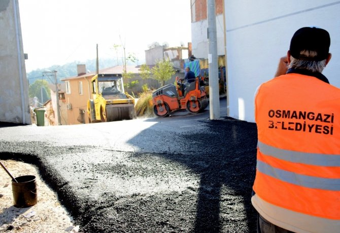 Osmangazi’den Ovaakça ve Panayır’da asfalt çalışması
