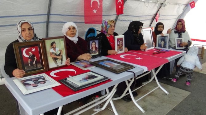 HDP önündeki ailelerin evlat nöbeti 81’inci günde