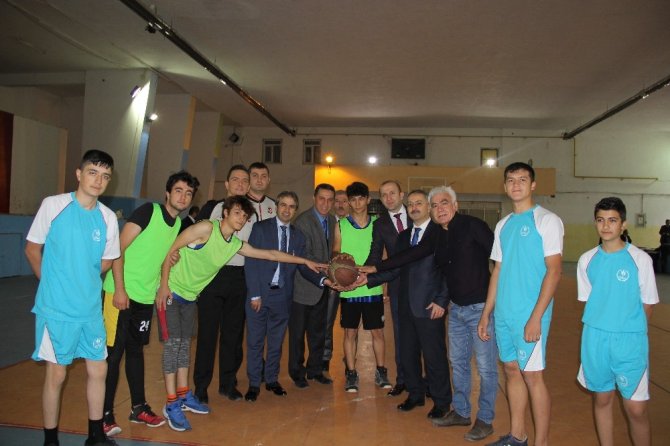 Kırıkkale’de 3X3 Basketbol Turnuvası