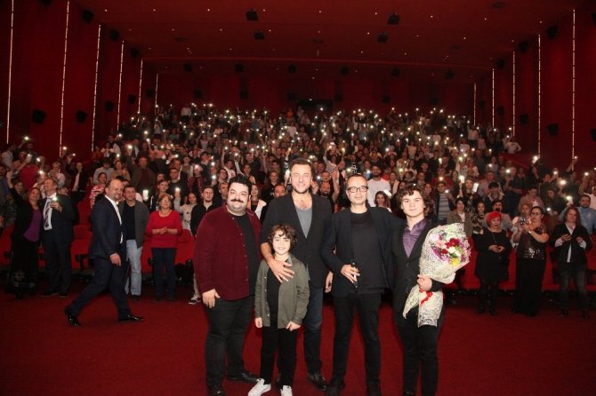 Naim filmine İzmir’de anlamlı gala