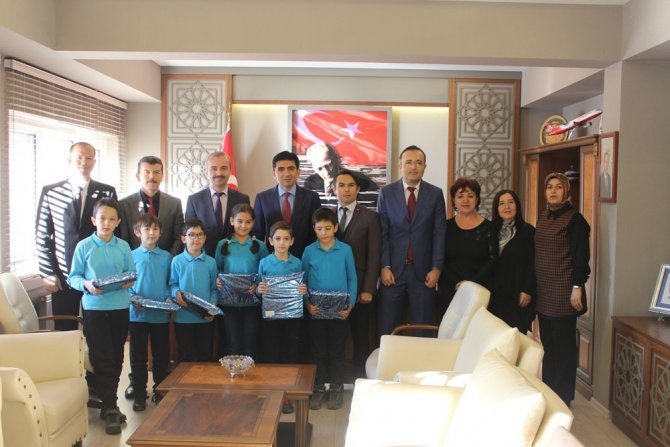 Öğrenciler Türkiye Finallerine katılmaya hak kazandılar