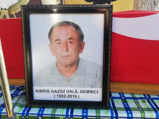 Kıbrıs Gazisi Halil Demirci son yolculuğuna uğurlandı