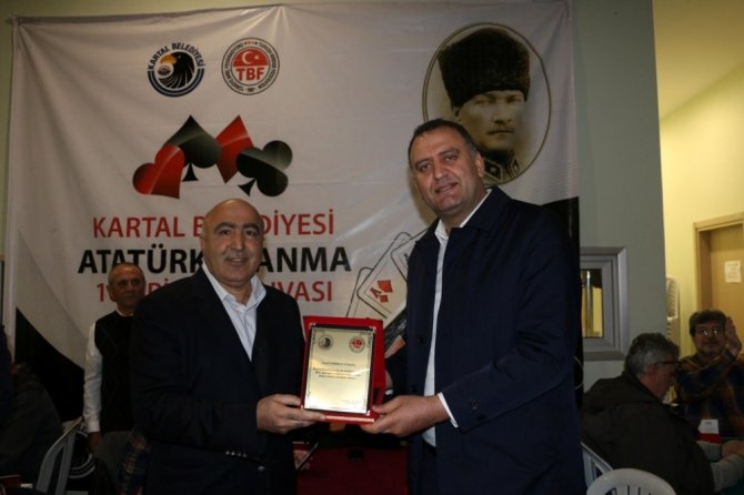Atatürk’ü Anma 10. Briç Turnuvası Kartal’da gerçekleştirildi