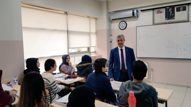 Vatandaşlardan Şahinbey Belediyesi gençlik merkezlerine yoğun ilgi
