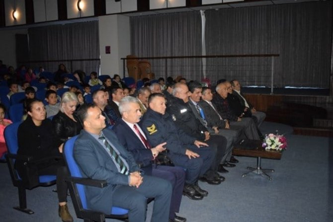 Karacasu’da 10 Aralık Dünya İnsan Hakları Günü kutlandı