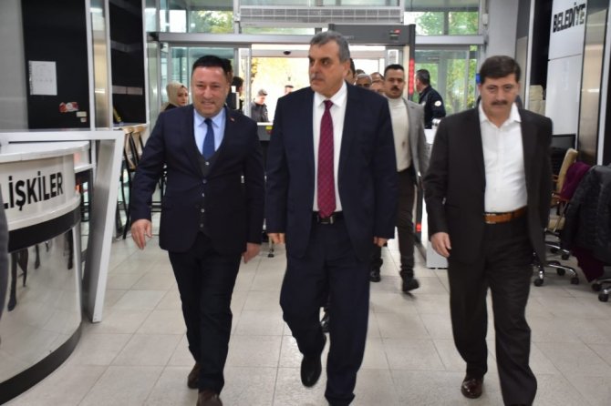 Şanlıurfa Büyükşehir Belediye Başkanı Beyazgül’den Başkan Beyoğlu’na Ziyaret
