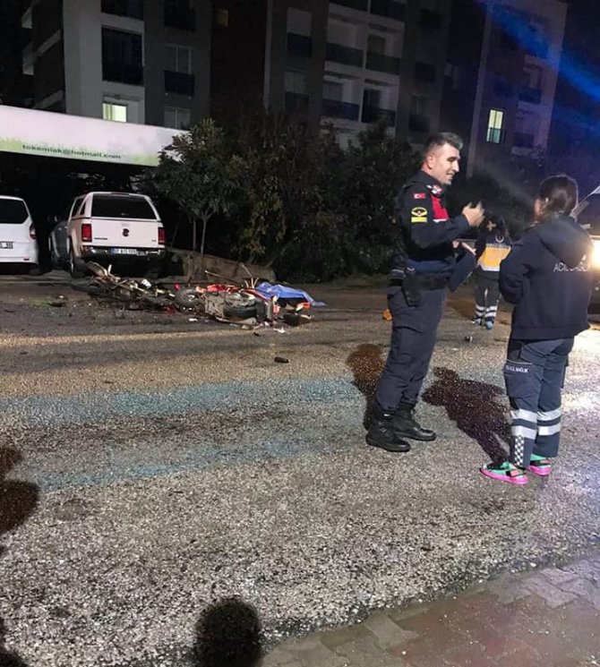 Alanya’da 2 motosiklet kafa kafaya çarpıştı: 1 ölü
