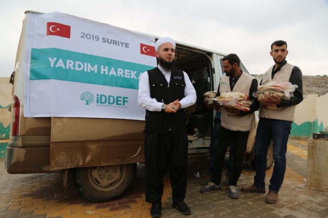 İDDEF’in Suriye’ye yardımları sürüyor