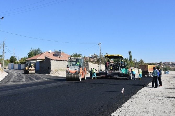 Kocasinan, 5 yılda bir milyon 100 ton asfalt serdi, 825 kilometre yol yaptı