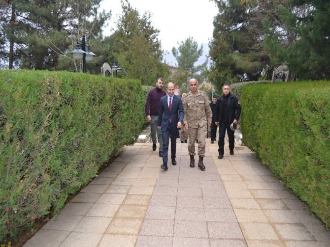 Diyarbakır Jandarma Bölge Komutanı Başoğlu’ndan Sason’a ziyaret