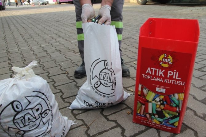 Hendek’te 450 kilogram atık pil toplandı