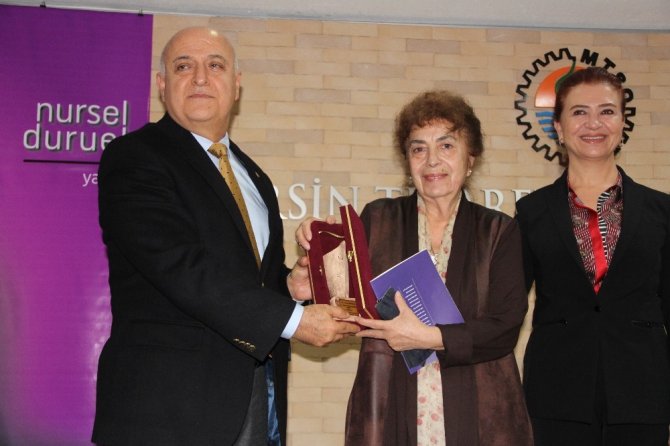 Mersin Kenti Edebiyat Ödülünün sahibi Nursel Duruel oldu
