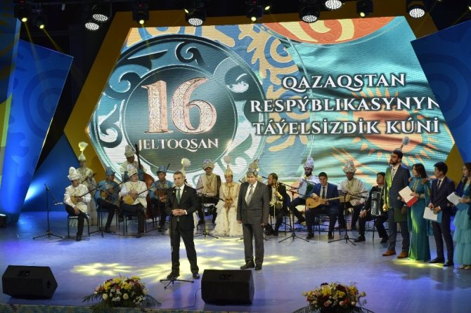 Kazakistan’ın bağımsızlığının 28. yılı Ahmet Yesevi Üniversitesinde coşkuyla kutlandı