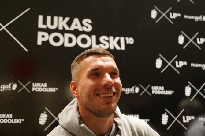 Antalyaspor, Podolski ile prensipte anlaştı