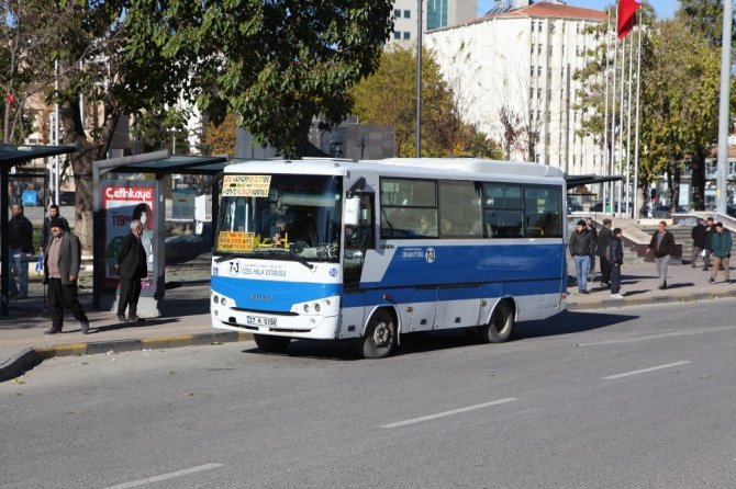 Mavi Özel Halk Otobüsleri Yeni Sisteme Geçiyor