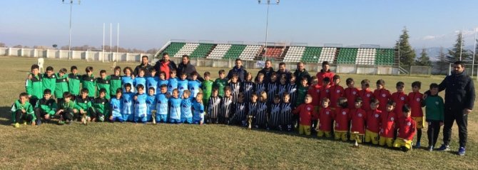 Salihli’de sömestr cup futbol turnuvası düzenlendi