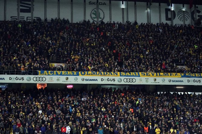 Süper Lig: Fenerbahçe: 0 - Aytemiz Alanyaspor: 0 (Maç devam ediyor)