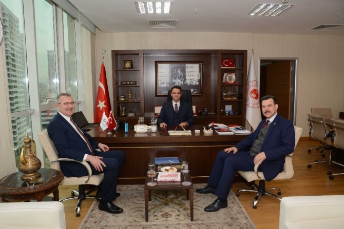 Başkan Özkan’dan Ankara’da yoğun mesai
