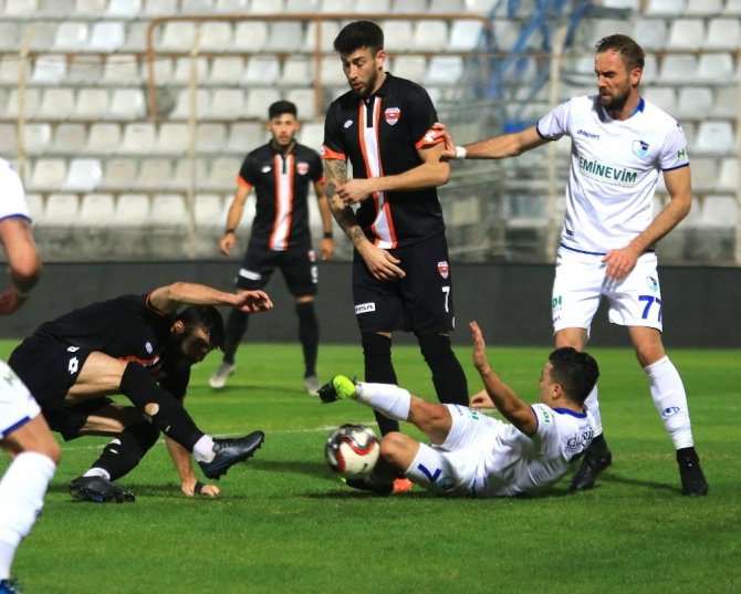TFF 1. Lig: Adanaspor: 0 - BB Erzurumspor: 0