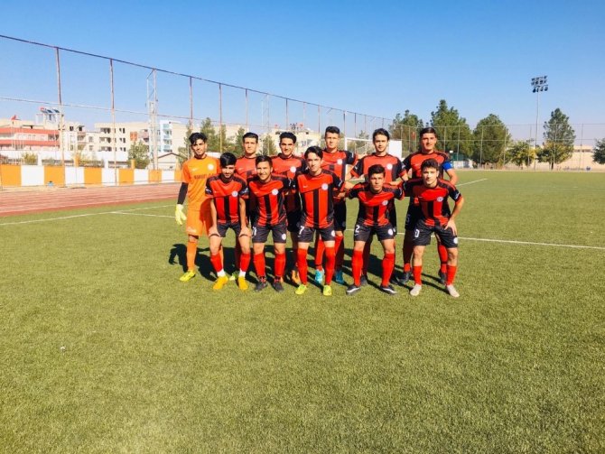 U19’da şampiyon Karaköprüspor