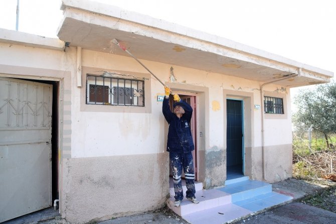 Seyhan’da okullar renkleniyor