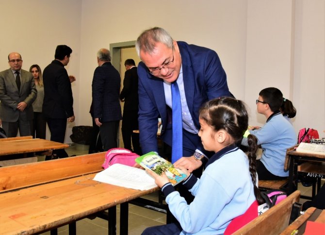 Müftü Ahmet Alim Efendi İmam Hatip Ortaokulu yeni binasına kavuştu
