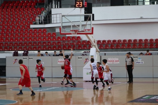 Okullar arası Küçükler Basketbol İl Birinciliği müsabakaları tamamlandı