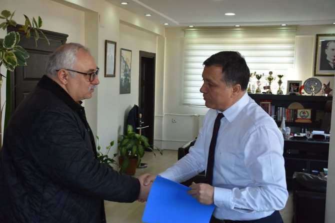Türk Kızılay Isparta Şubesi ile Gençlikspor’dan işbirliği protokolü