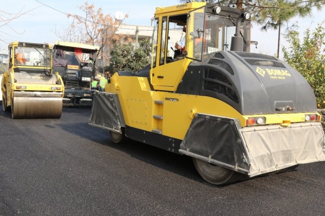Akdeniz’de yeni dönem asfalt çalışmaları başladı