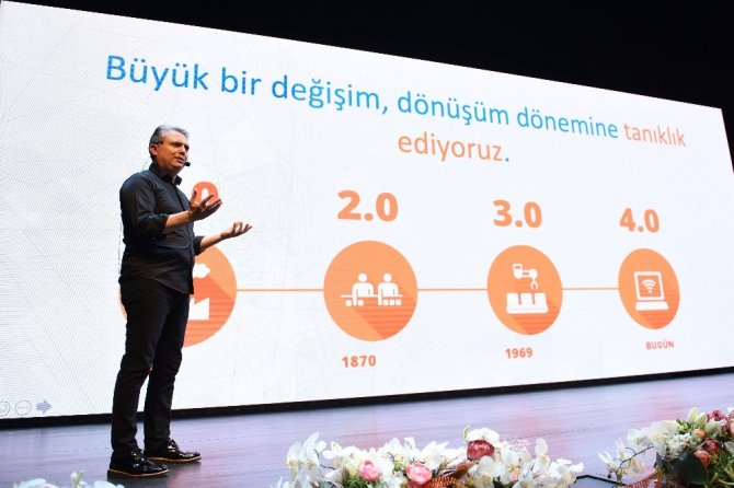 Türkiye’nin ilk dijital demokrasi uygulaması Komşu Meclisi Muratpaşa’da başlıyor