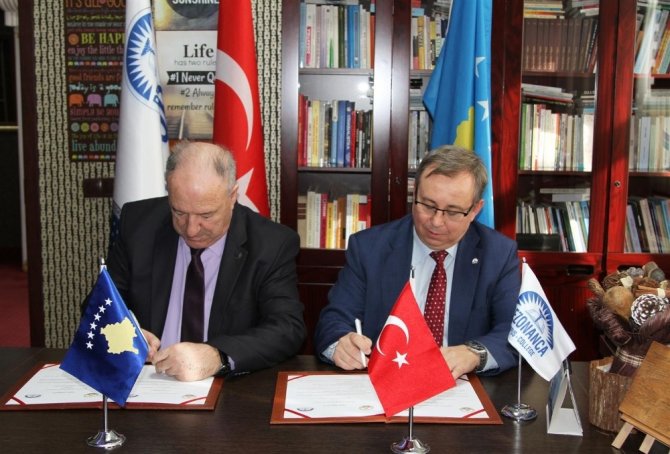 Trakya Üniversitesi ile Kosova Rezonanca Tıp Bilimleri Üniversitesi arasında iş birliği anlaşması