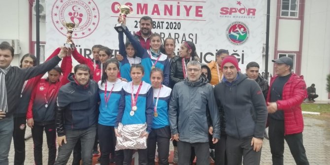 Erzurum Spor Lisesi ISF koştu