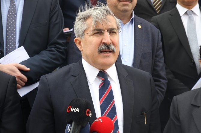 Komisyon Başkanı Ayman: "Türkiye insan hakları meselesinde süper ligde olan bir ülke"