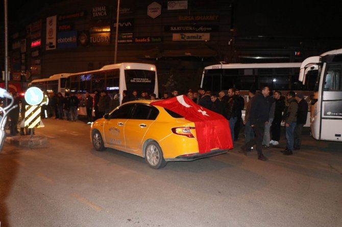 Nevşehir’de vatandaşlar Mehmetçikler için toplandı